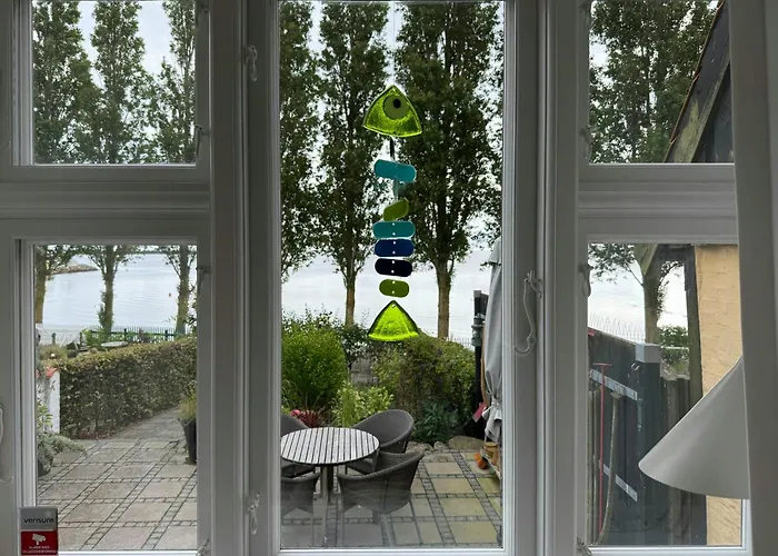 度假居 Town House With Sea View In Historic *